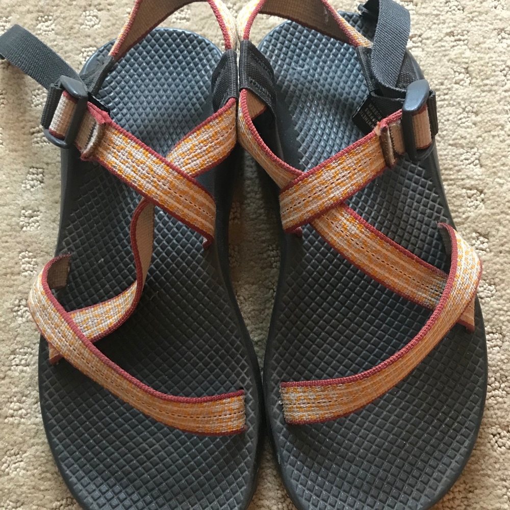 Orange patterned women's Chaco's